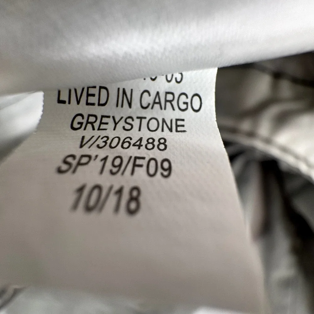 NEW 2018 Old Navy Lived-In Straight Cargo Shorts Mens Sz 38 Greystone Grey Flex